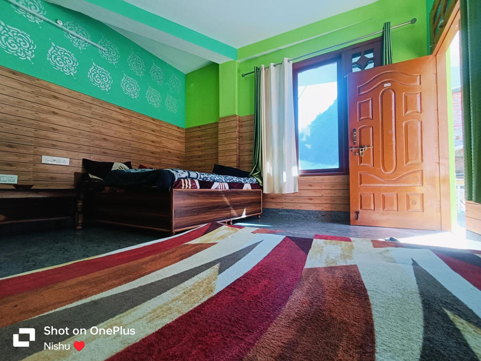 Chojh Inn Guest House Kasol Eksteriør bilde