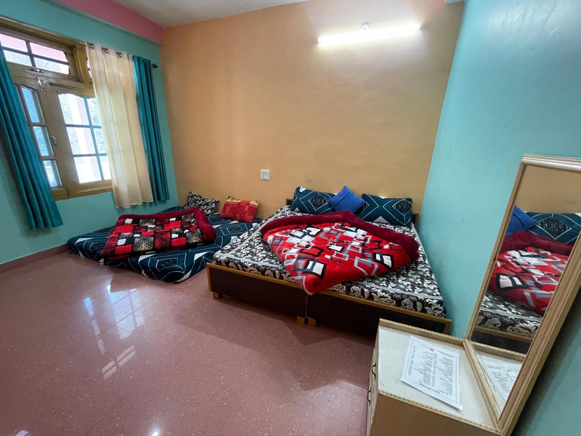 Chojh Inn Guest House Kasol Eksteriør bilde