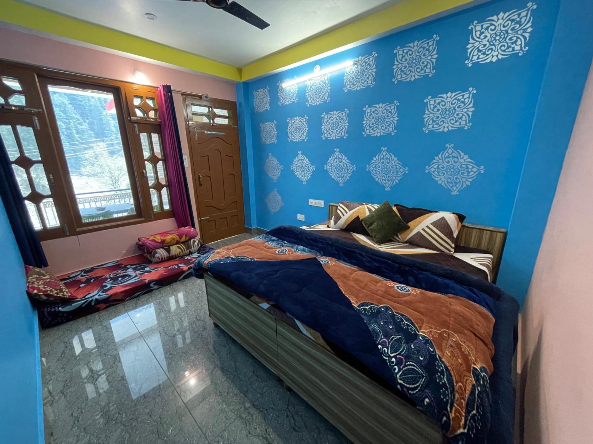 Chojh Inn Guest House Kasol Eksteriør bilde