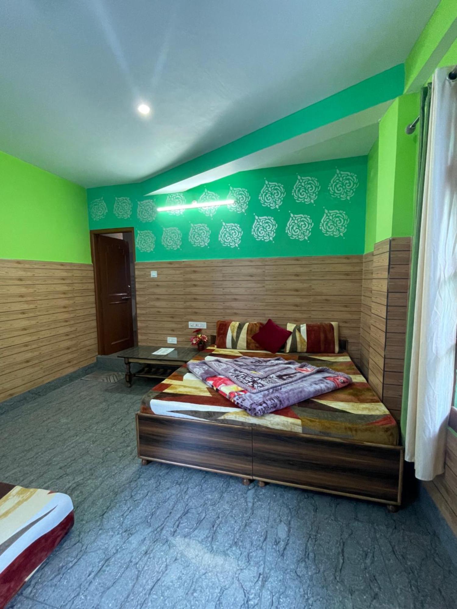 Chojh Inn Guest House Kasol Eksteriør bilde